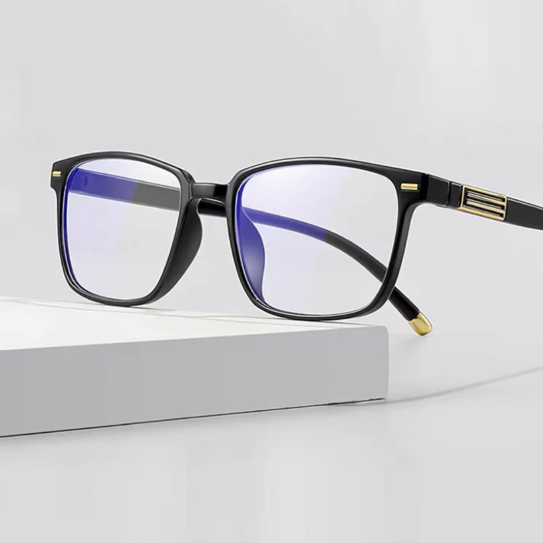 Protective eyewear